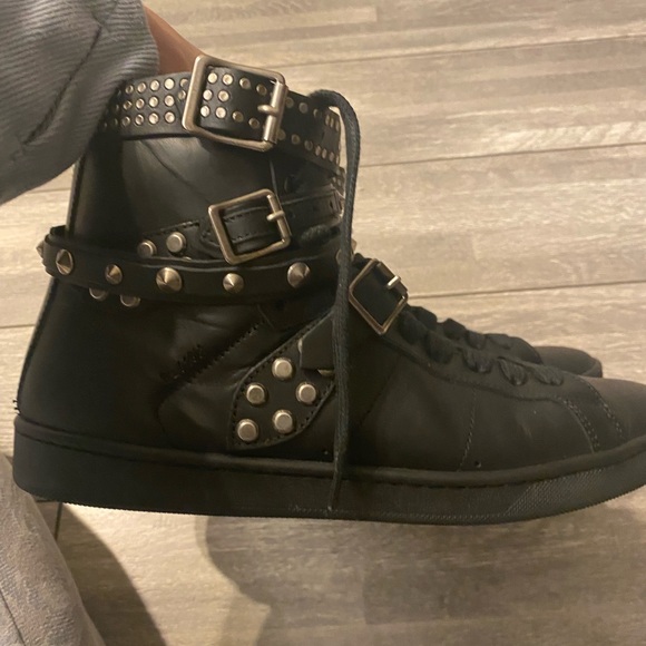 Saint Laurent court studs high tops boots - Picture 3 of 8
